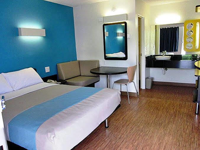 Motel 6-Overland Park, Ks Εξωτερικό φωτογραφία