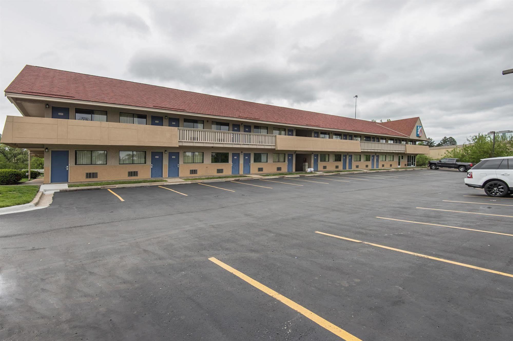 Motel 6-Overland Park, Ks Εξωτερικό φωτογραφία