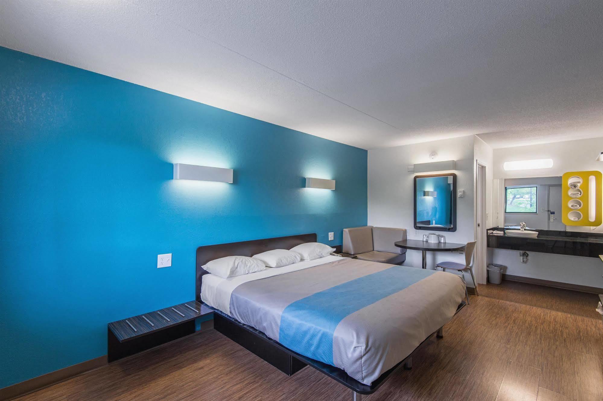 Motel 6-Overland Park, Ks Εξωτερικό φωτογραφία