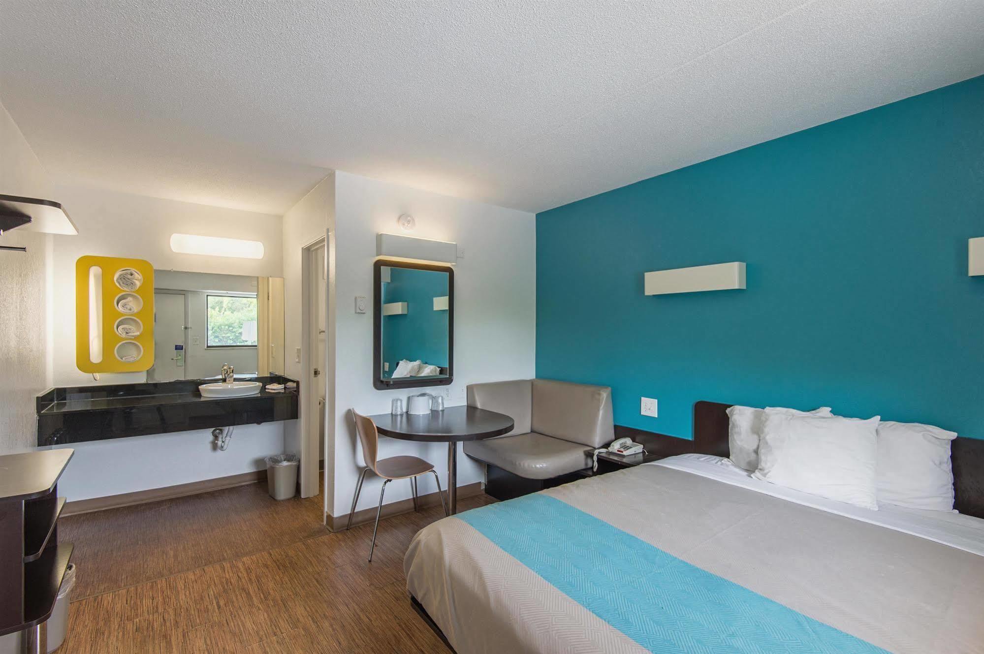Motel 6-Overland Park, Ks Εξωτερικό φωτογραφία